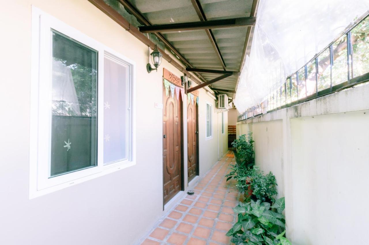 Hotel At Phra Sing Chiang Mai Esterno foto