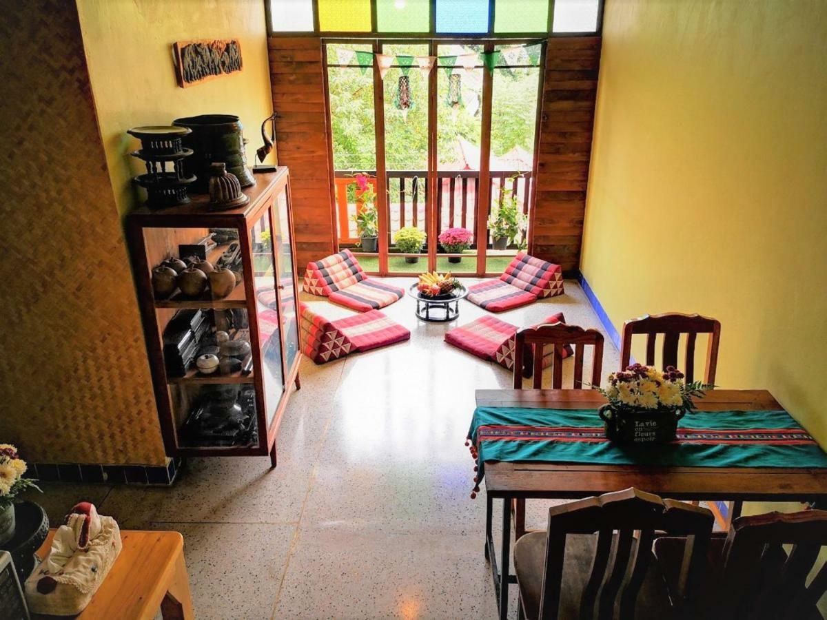 Hotel At Phra Sing Chiang Mai Esterno foto